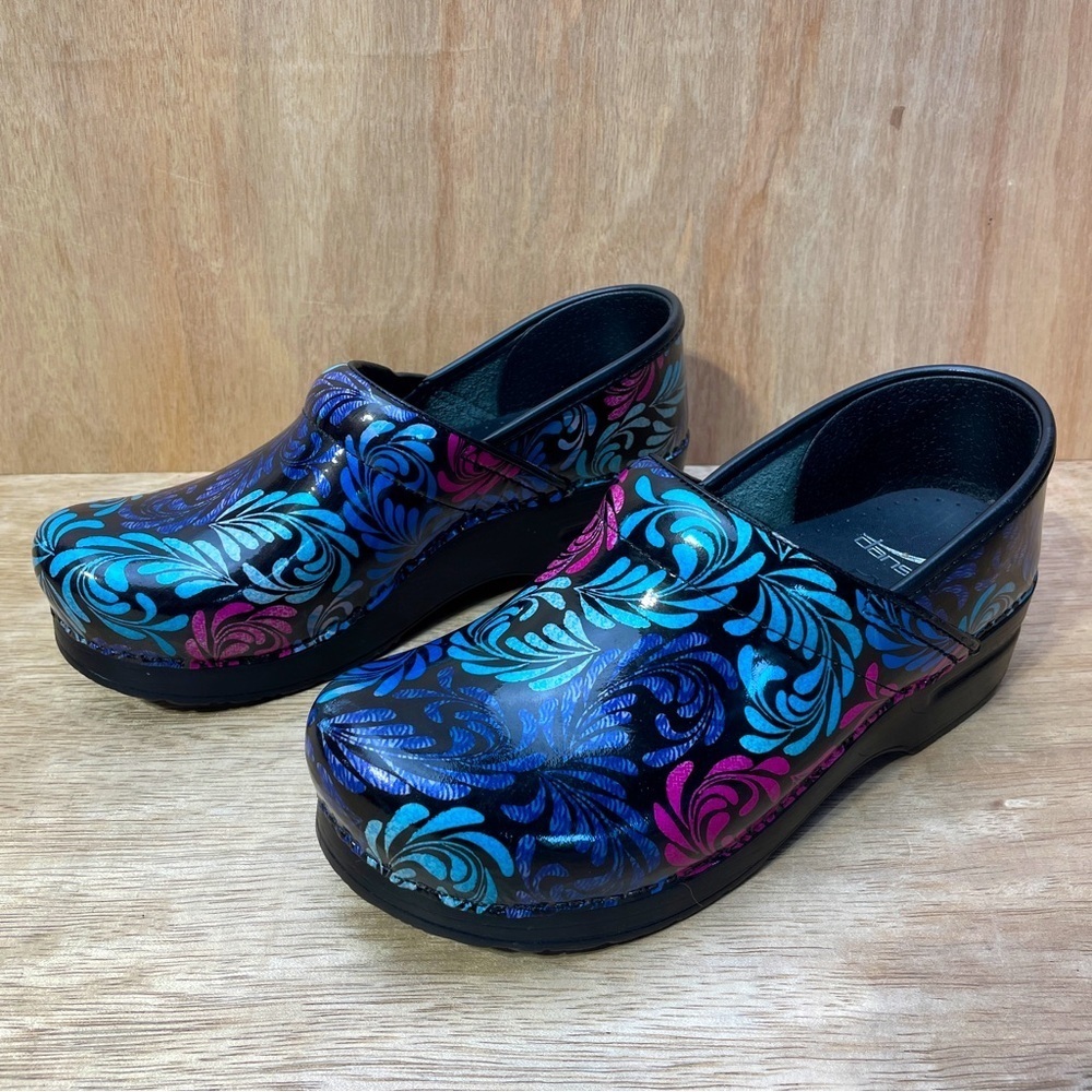 Floral Patterned Women's Clogs
